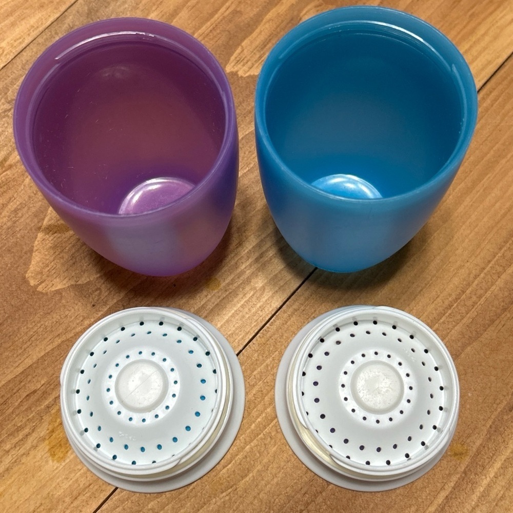 Set of 4 Munchkins Sippy Cups - Picture 5 of 11